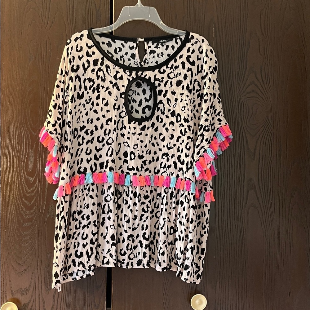 Andree small  sleeved animal print top with colored tassels. Size 2X